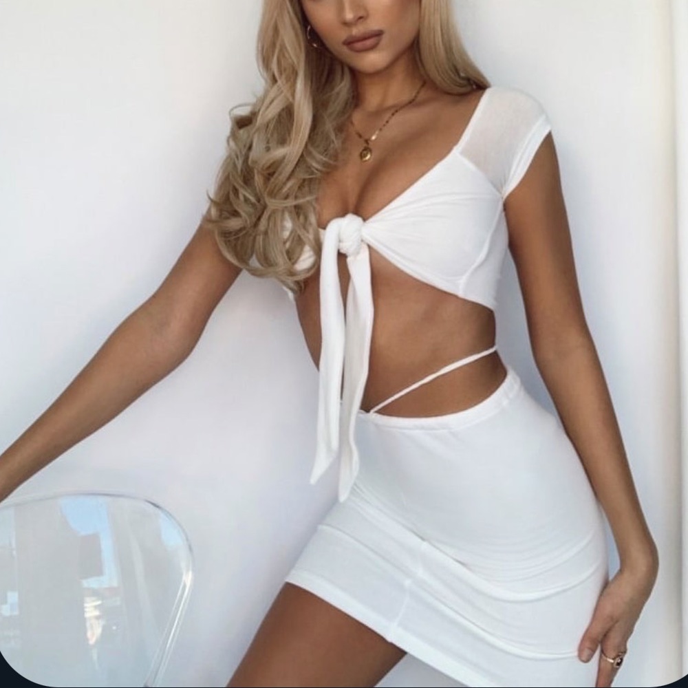 Tigermist white mini skirt